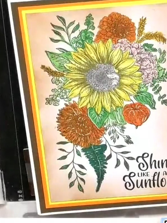 Tarjeta de girasol en decoupage con pétalos en capas - the finished project