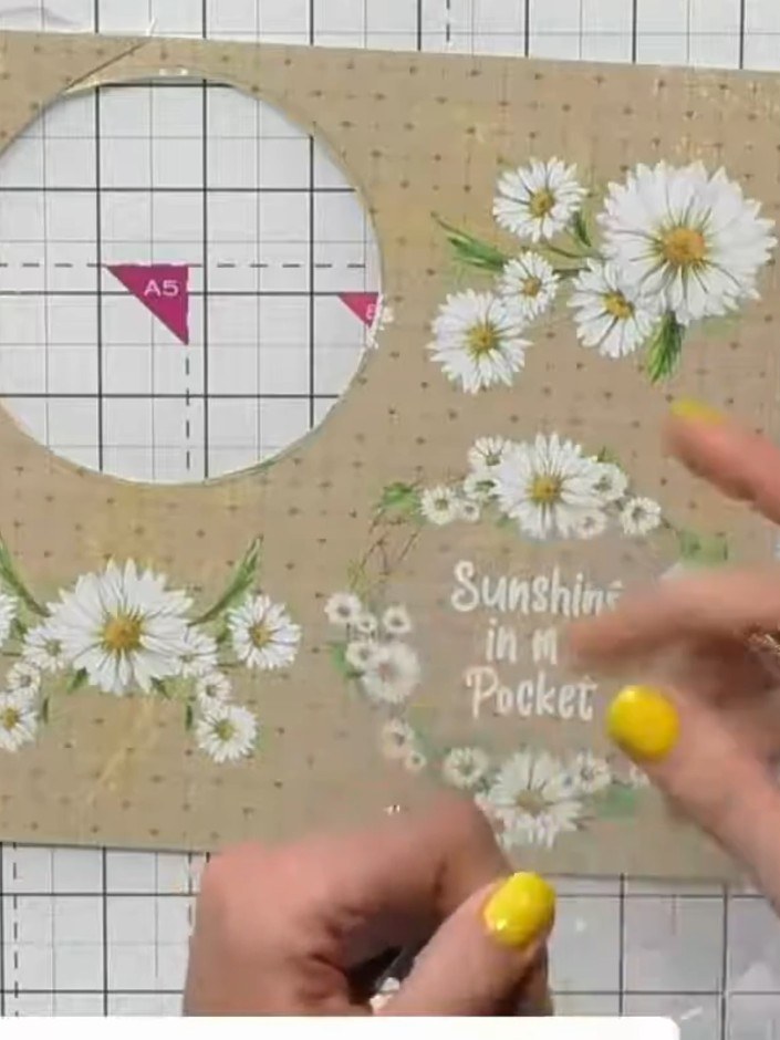 Step 1: If you don't have a 4-inch circular die, fold all the teeth of the circle cutter inward to create a guide for 