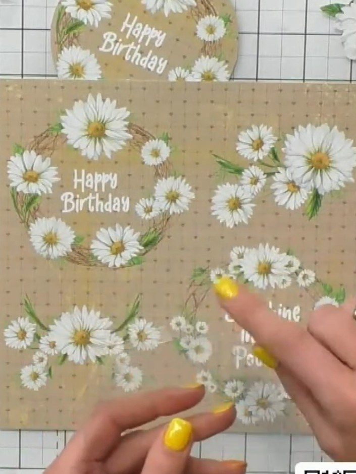 Step 2: If you don't have a circle die, use the shaker window as a template. Place it on your kraft cardstock and penc