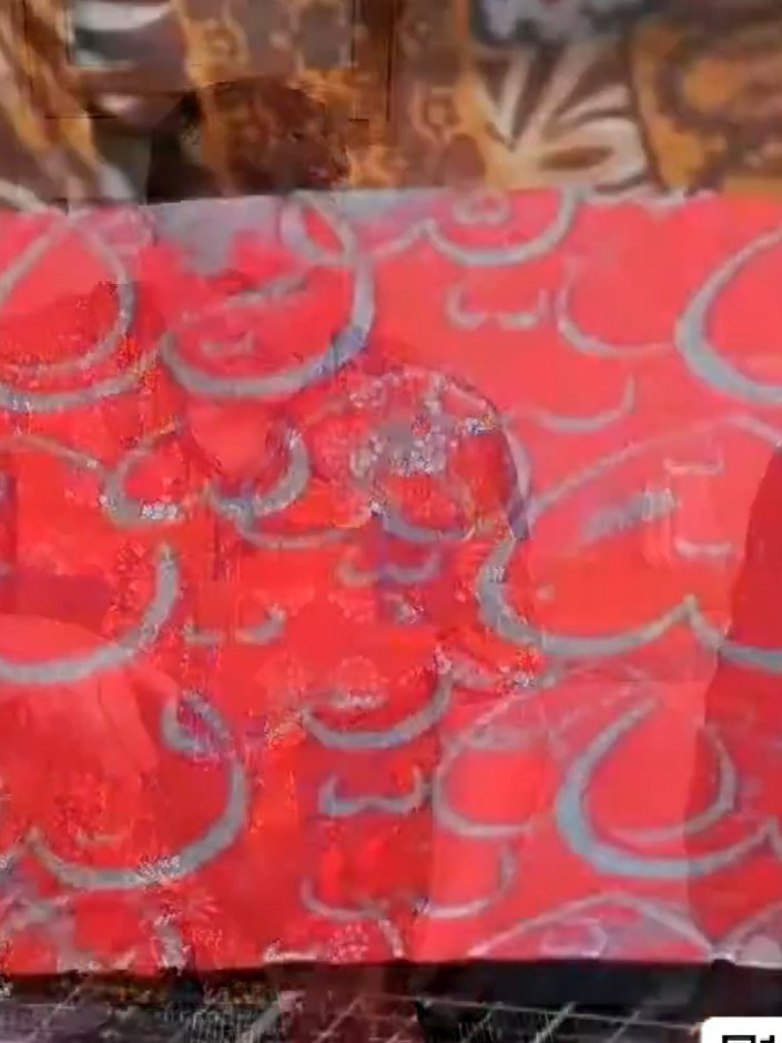Tarjeta de corazones en embossing con brillantina y frase - the finished project