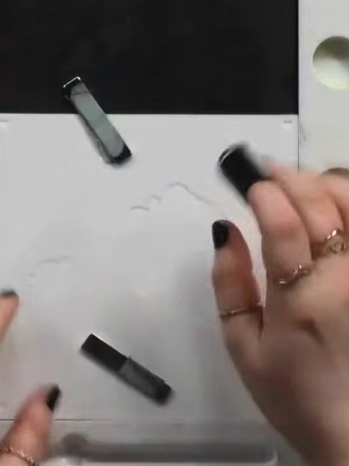 Step 2: Apply your first ink colour to the stencil using a dabber, working from the edges inward. Use gentle dabbing m
