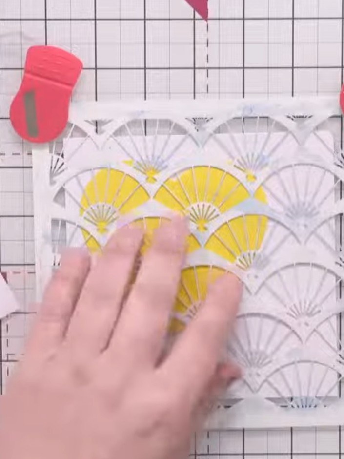 Step 5: Pick up redwood ink with a blending brush and use circular motions to apply colour through the Fabulous Fans s