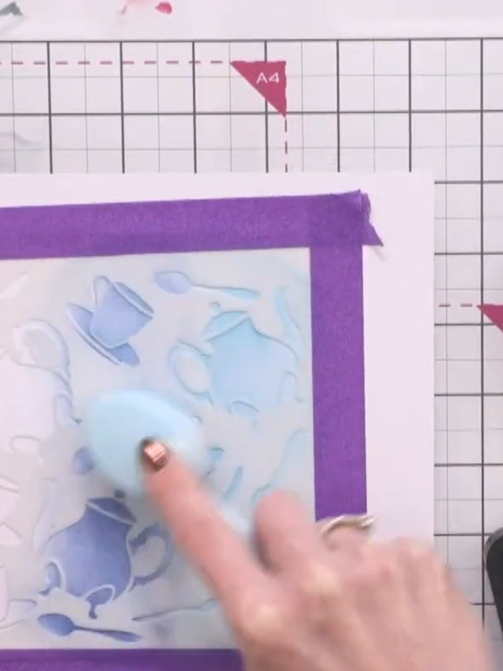 Step 3: Apply vintage photo or brown Distress Ink over the blue areas to create the final darker layer of the ombré ef