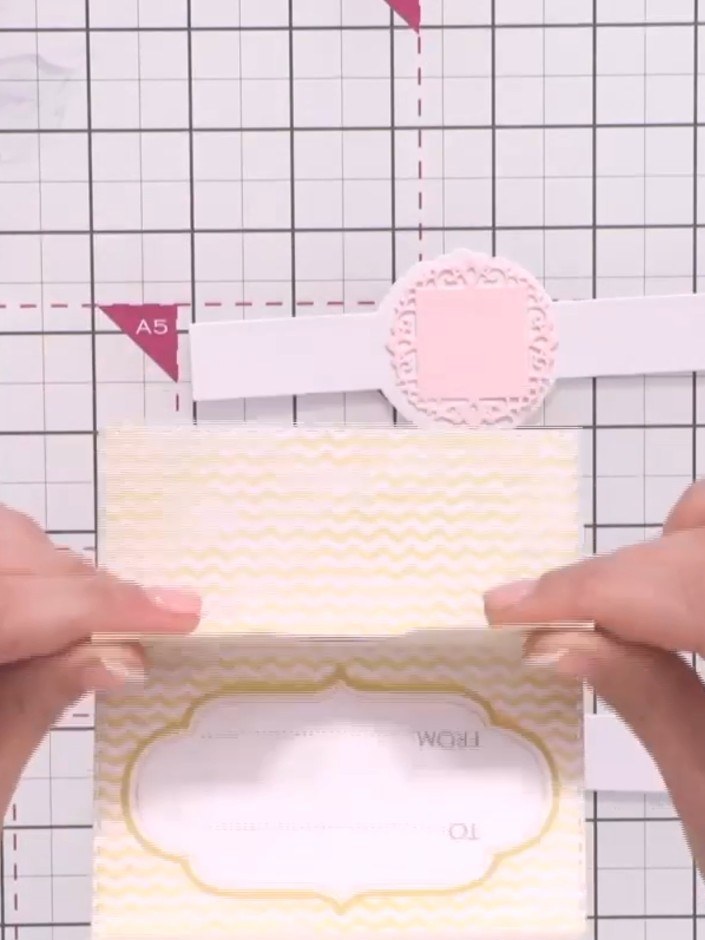 Step 4: Pop up the card to reveal the gift card slot and wallet shape. The card should now stand upright, showing the 