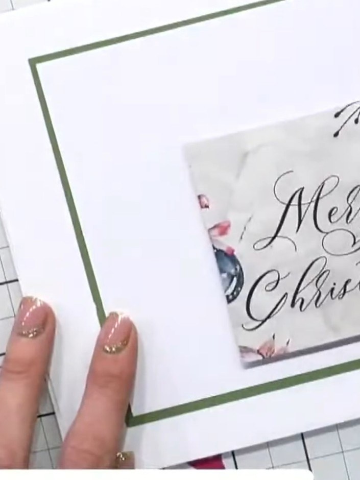 Quick Sparkle Christmas Card with Die-Cut Elements - the finished project