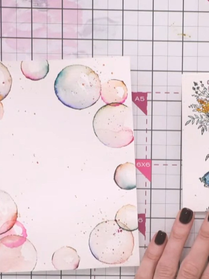 Stap 3: Add foam pads or dimensional adhesive to the back of your sentiment piece. Position the sentiment on the card 