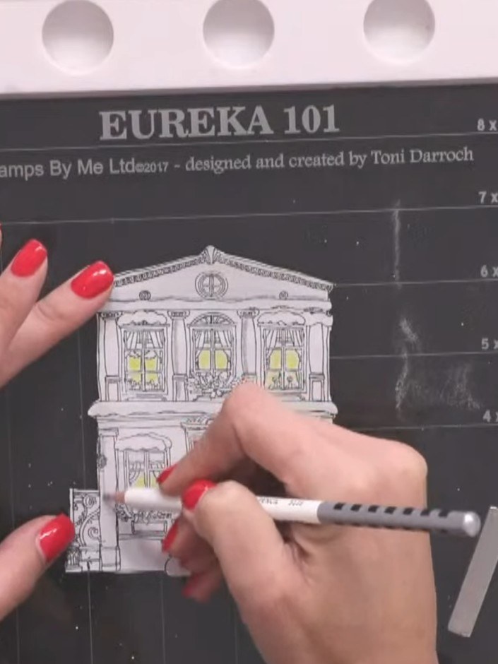 Stap 13: Add shadows under the pillars and on the snow using a grey marker to create depth and dimension. Work carefull