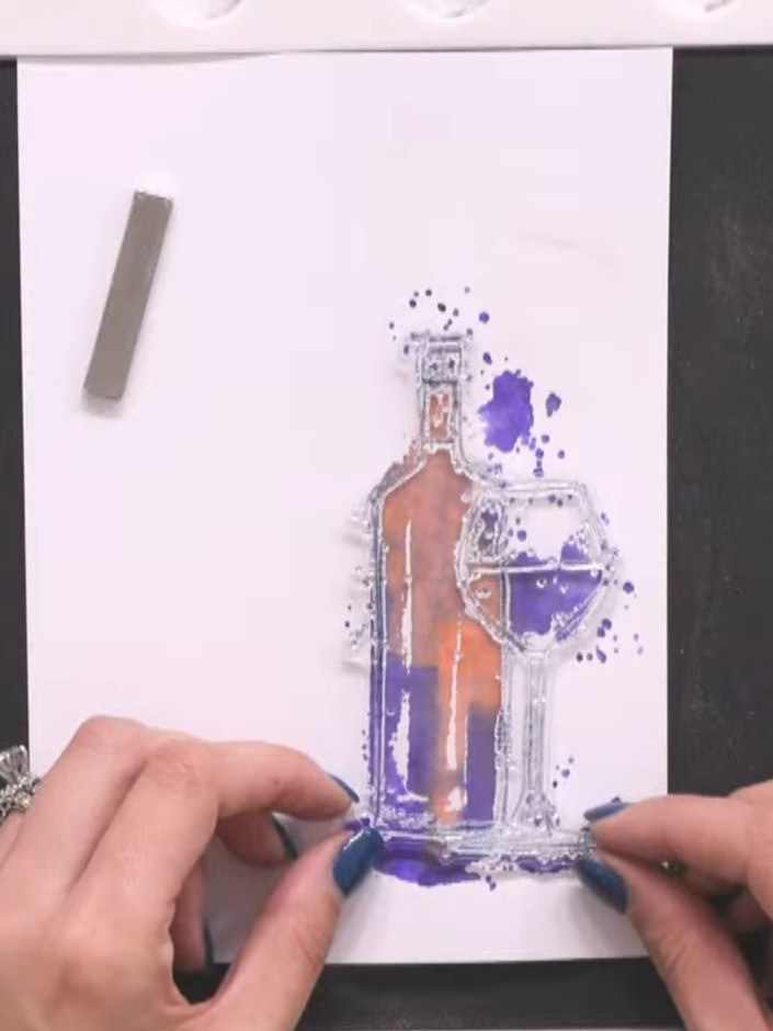 Passo 7: Align the detailed outline stamp portion from the lamination stamp set and press it firmly onto the stamped wi