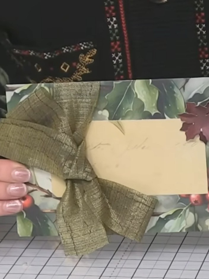 Step 7: Leave the cream tag space blank on the envelope front so you can handwrite a name or message later. The decora