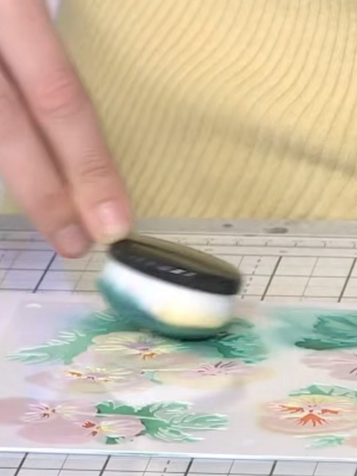 Step 7: Distress the wooden crate die-cut by gently applying ink to the edges and grooves using a blending tool. Use h