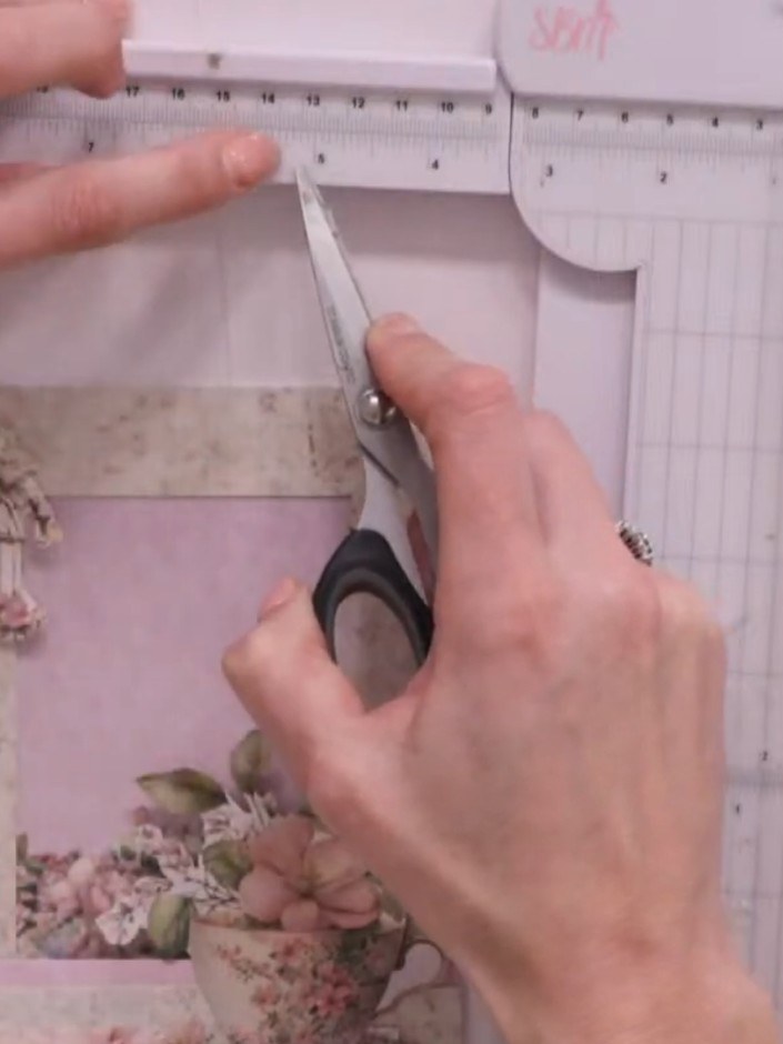 Step 2: Cut two pieces of card stock to 5¼ × 7¼ inches using your paper trimmer - one piece for the box base and one f