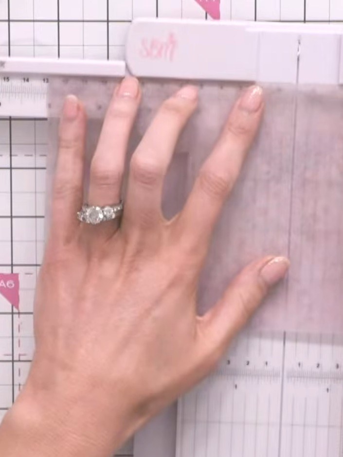 Step 1: Cut two squares of plain vellum, each measuring 5 by 5 cm.