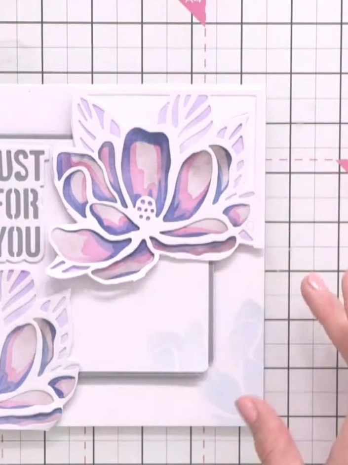 Mehrschichtige Magnolienkarte mit Ink Blending - the finished project