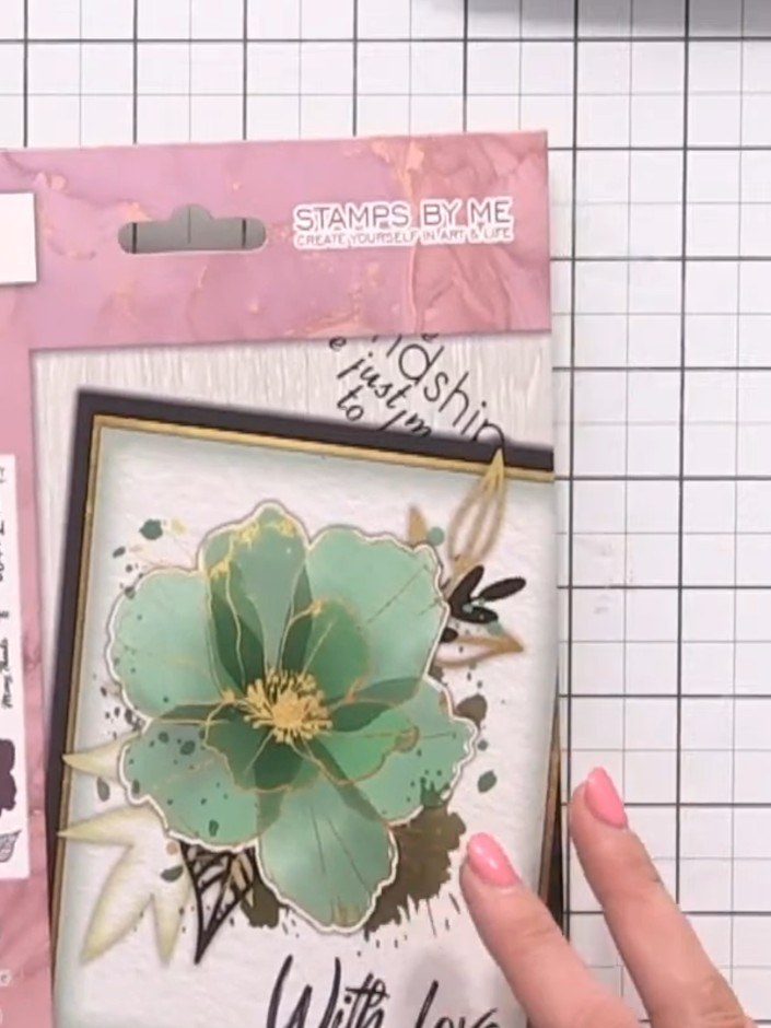 Step 5: Use the outline die to cut around the flower petals, defining their shape. This will create a crisp edge on yo