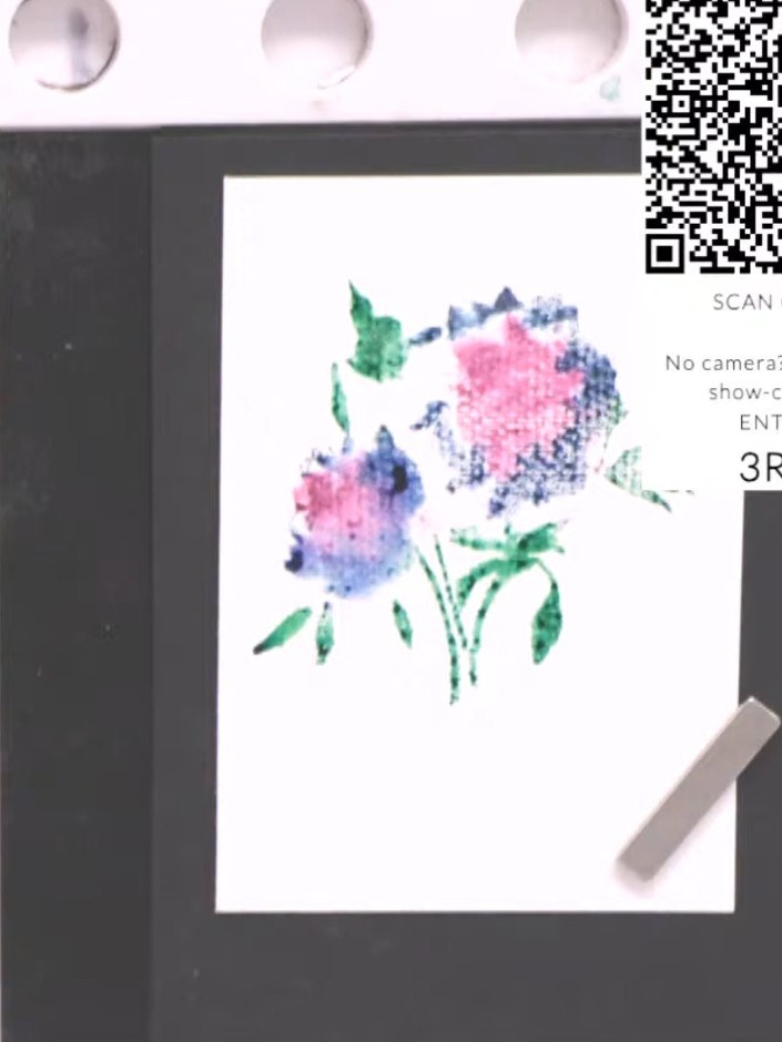 Step 3: Apply purple ink to the flower centres and teal ink around the edges using the solid portion of the Celebrate 