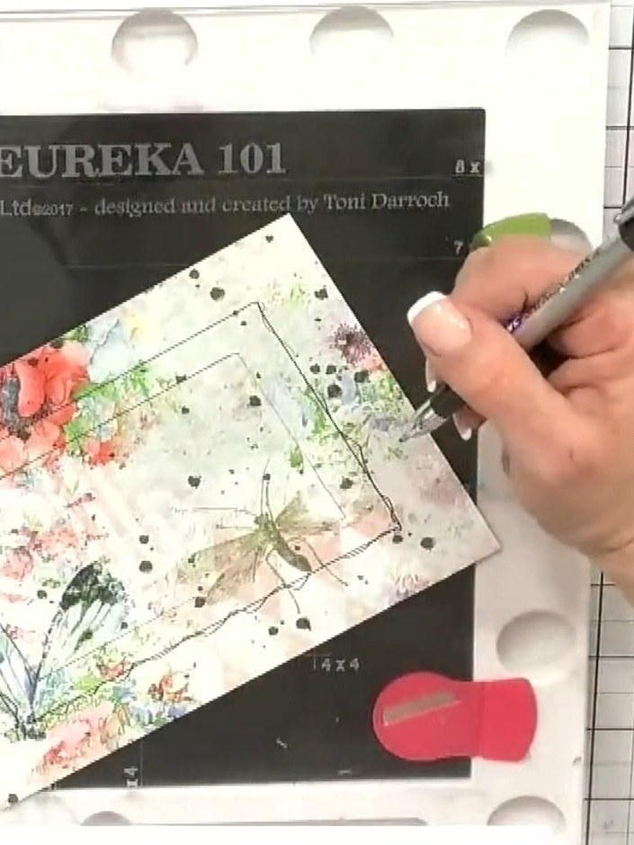Step 6: Using a black pen, add decorative details, journaling or embellishments inside the stamped frame as desired. D