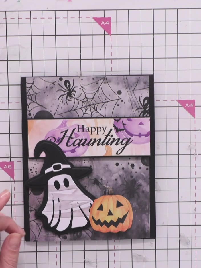 Grungy Wrapped Mummy Ghost Card - the finished project