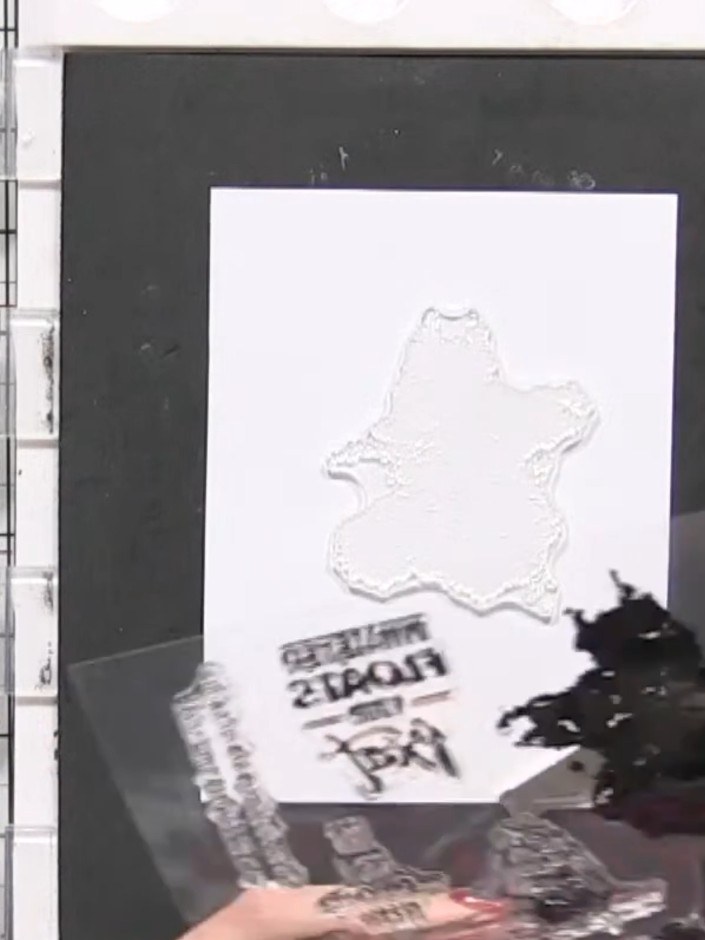 Step 1: Using the corners of your pink and orange ink pads, spot colour randomly onto the splotch stamp in various pla