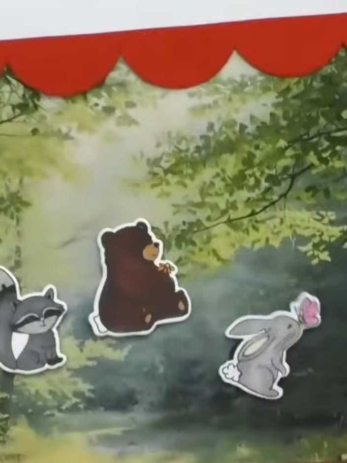 Interactive Animal Theatre with Magnetic Elements - the finished project