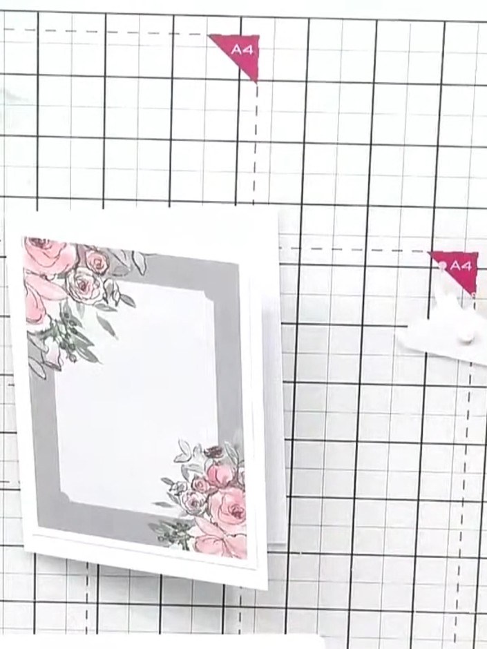 Tarjeta floral en gris carbón con esquinas en capas recortadas a mano - the finished project