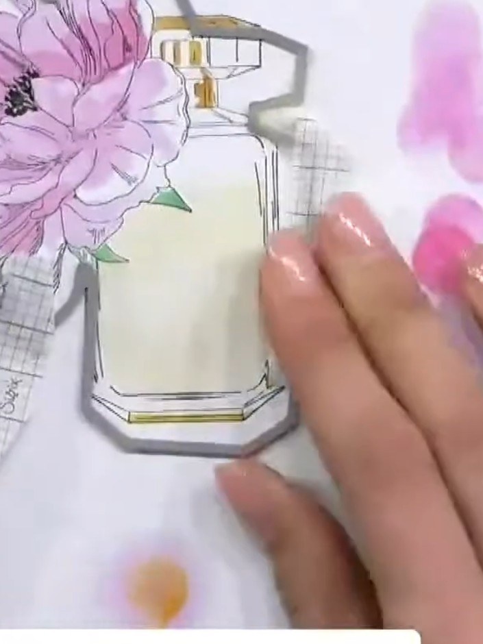 Step 8: Troquela la imagen estampada del frasco de perfume con el troquel de contorno del set que combina con ella.