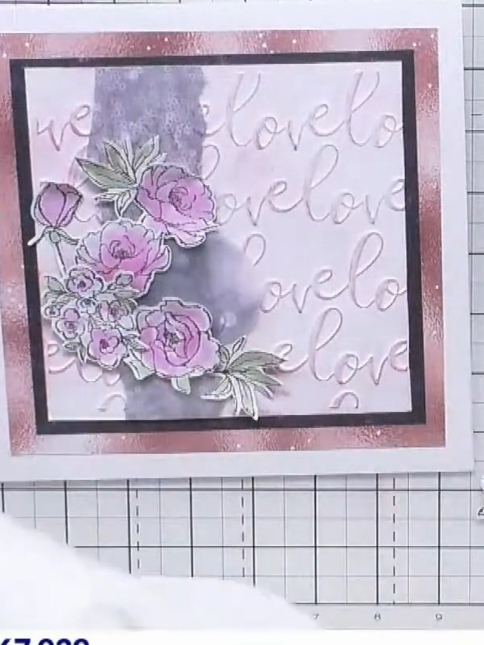 Tarjeta floral en acuarela con hojas por capas - the finished project