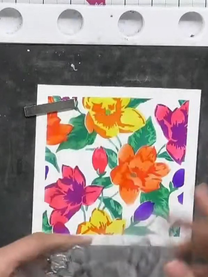Tarjeta floral multicolor con Magnolia Garden Quattro D - the finished project